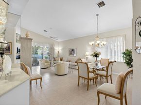 8074 Bellafiore Way, Boynton Beach FL 33472