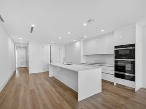 220 Lake Shore Drive 1906, Lake Park FL 33403