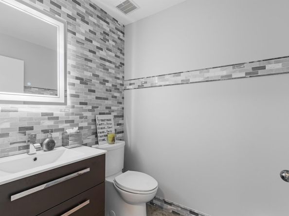 6458 Buena Vista Drive, Margate FL 33065