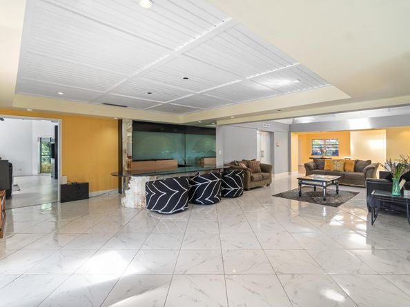 5104 White Oak Lane E, Tamarac FL 33319