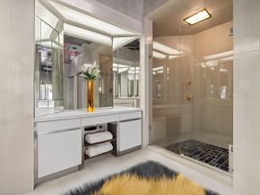 5104 White Oak Lane E, Tamarac FL 33319