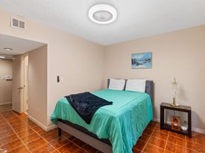 5104 White Oak Lane E, Tamarac FL 33319