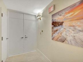 5550 N Ocean Drive 2b, Singer Island FL 33404