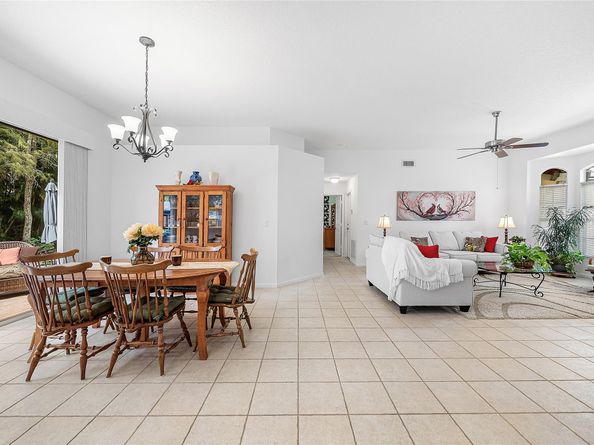 153 Kapok Cres, Royal Palm Beach FL 33411