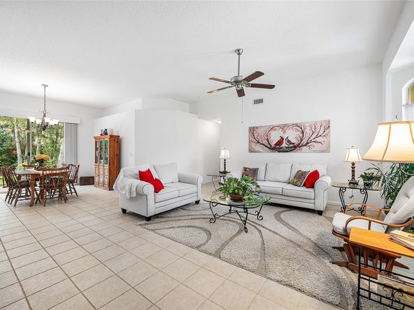 153 Kapok Cres, Royal Palm Beach FL 33411