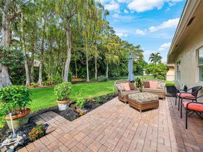 153 Kapok Cres, Royal Palm Beach FL 33411