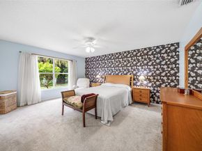 153 Kapok Cres, Royal Palm Beach FL 33411