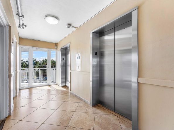 1920 S Ocean Dr 306, Fort Lauderdale FL 33316