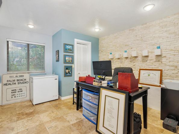 1412 Lake Avenue, West Palm Beach FL 33401