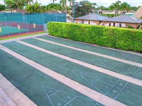 219 Lake Meryl Drive, West Palm Beach FL 33411