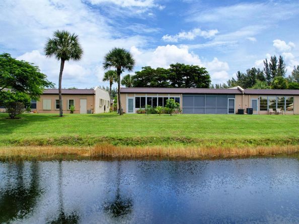 219 Lake Meryl Drive, West Palm Beach FL 33411