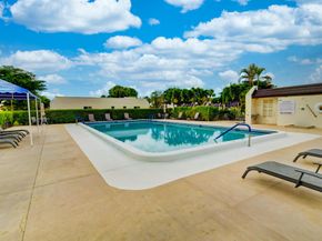 219 Lake Meryl Drive, West Palm Beach FL 33411