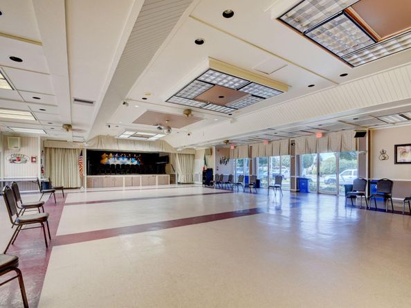 219 Lake Meryl Drive, West Palm Beach FL 33411