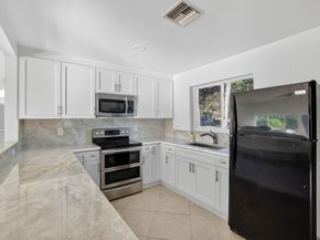 5375 Monterey Circle C, Delray Beach FL 33484