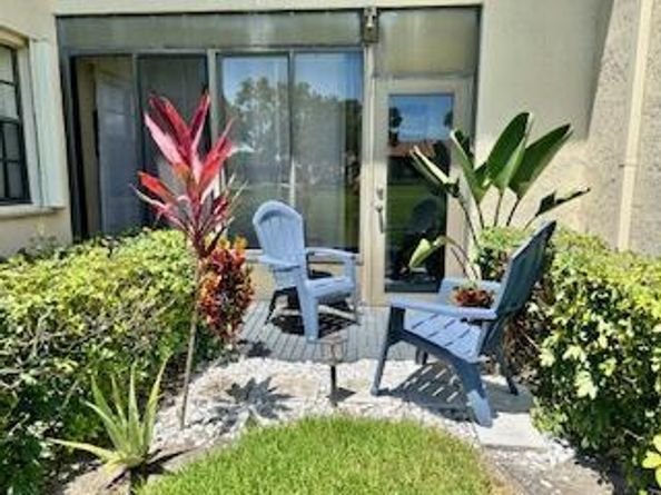 6029 Parkwalk Drive, Boynton Beach FL 33472