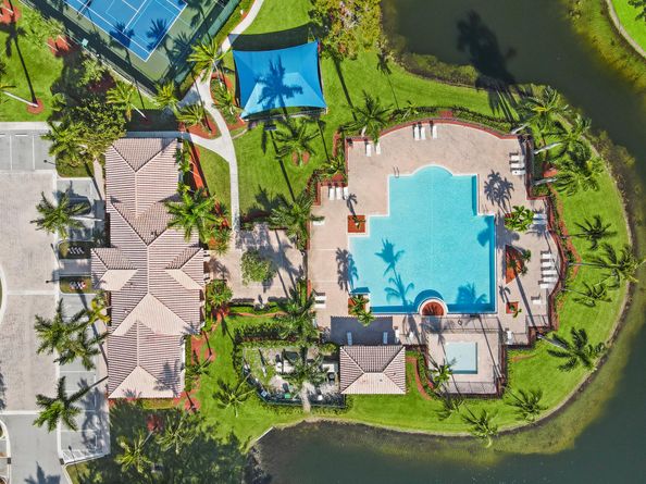 18921 SW 15th Street, Pembroke Pines FL 33029