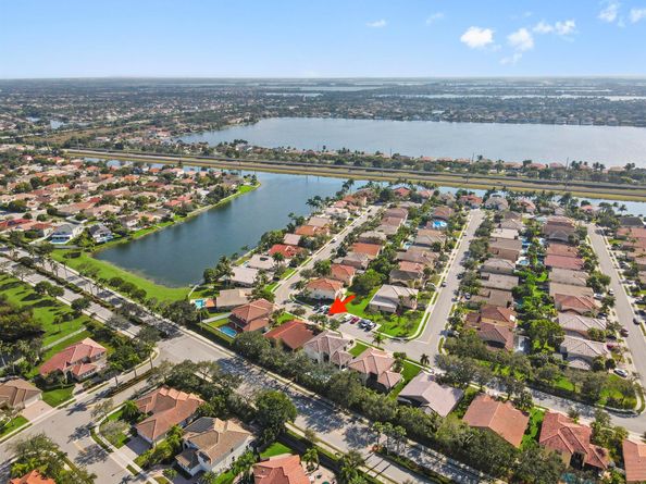 18921 SW 15th Street, Pembroke Pines FL 33029