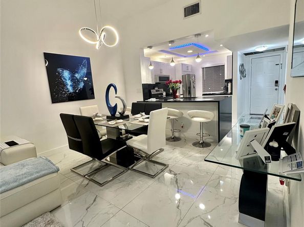 4307 Carambola Cir 2679, Coconut Creek FL 33066