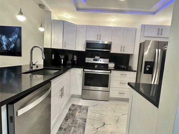 4307 Carambola Cir 2679, Coconut Creek FL 33066