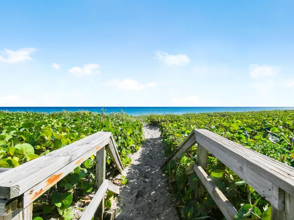 80 Celestial Way 209, Juno Beach FL 33408