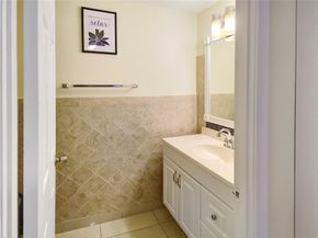 2500 Parkview Dr 1710, Hallandale Beach FL 33009