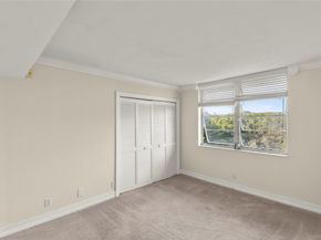 3900 Oaks Clubhouse Dr 507, Pompano Beach FL 33069