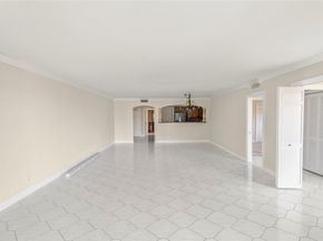 3900 Oaks Clubhouse Dr 507, Pompano Beach FL 33069