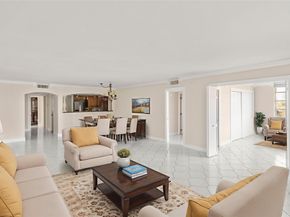 3900 Oaks Clubhouse Dr 507, Pompano Beach FL 33069