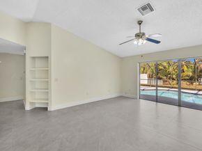 13400 NW 5th Ct, Plantation FL 33325