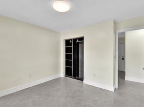 13400 NW 5th Ct, Plantation FL 33325