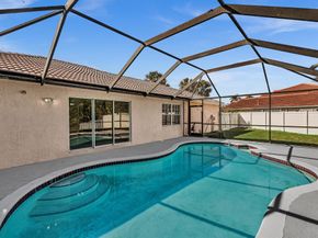 13400 NW 5th Ct, Plantation FL 33325