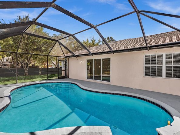 13400 NW 5th Ct, Plantation FL 33325