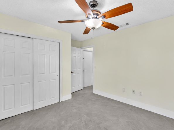 13400 NW 5th Ct, Plantation FL 33325