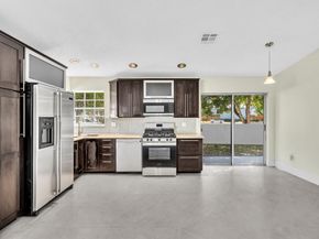 13400 NW 5th Ct, Plantation FL 33325