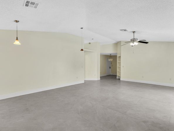 13400 NW 5th Ct, Plantation FL 33325