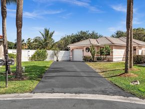 13400 NW 5th Ct, Plantation FL 33325