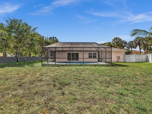 13400 NW 5th Ct, Plantation FL 33325