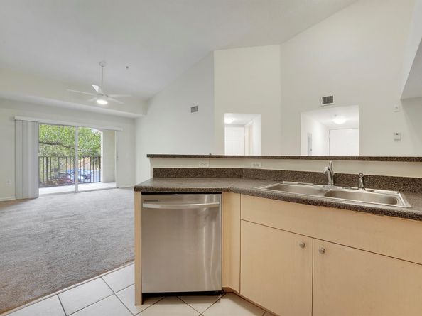 4171 San Marino Boulevard 201, West Palm Beach FL 33409