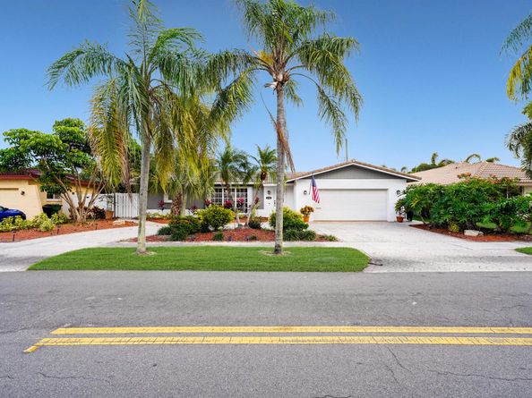 2102 NE 68th Street, Fort Lauderdale FL 33308