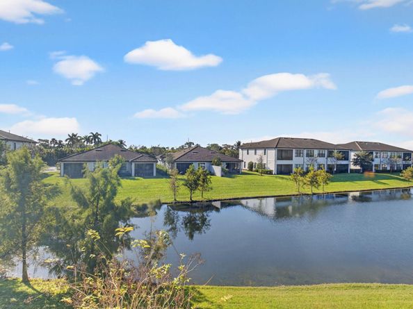 21956 Canadensis Circle 201, Boca Raton FL 33428