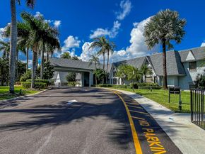 6865 Huntington Lane 105, Delray Beach FL 33446