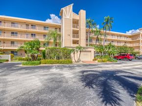 6865 Huntington Lane 105, Delray Beach FL 33446