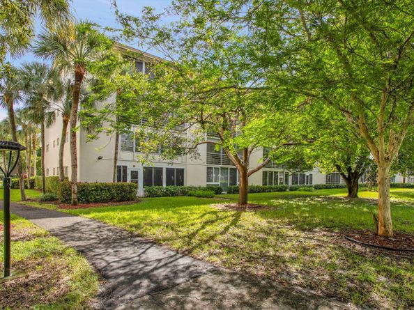 2403 Antigua M1, Coconut Creek FL 33066