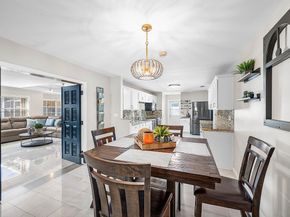 9040 NW 20th St, Pembroke Pines FL 33024