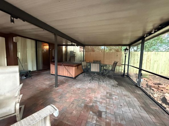 6161 NW 31st Way, Fort Lauderdale FL 33309