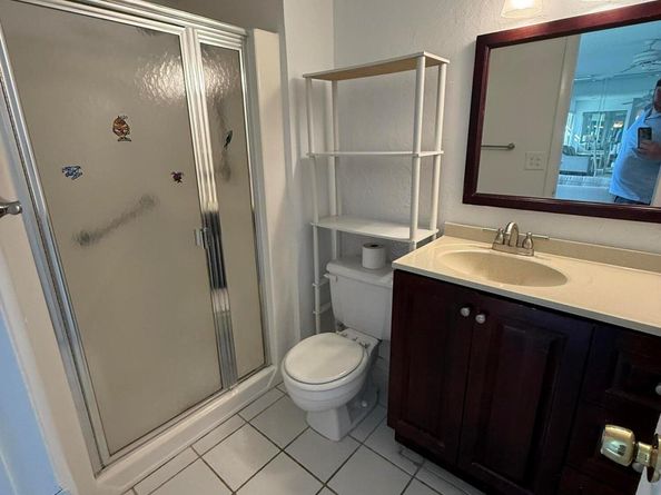 352 Lake Dora Drive 352, West Palm Beach FL 33411