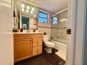 3010 NE 16th Ave 405, Oakland Park FL 33334