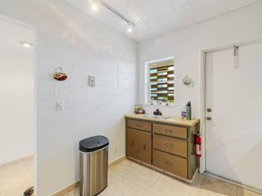 3010 NE 16th Ave 405, Oakland Park FL 33334