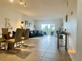 3010 NE 16th Ave 405, Oakland Park FL 33334