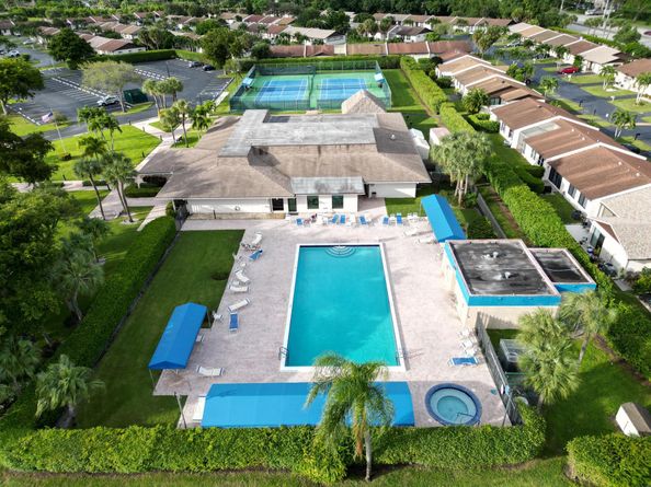 5100 Las Verdes Circle 119, Delray Beach FL 33484